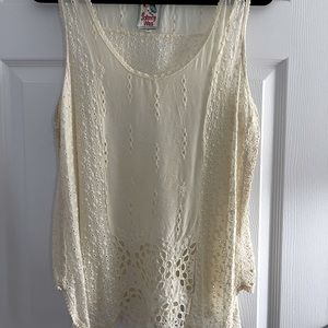 Johnny Was eyelet sleeveless shirt ivory/cream color size L